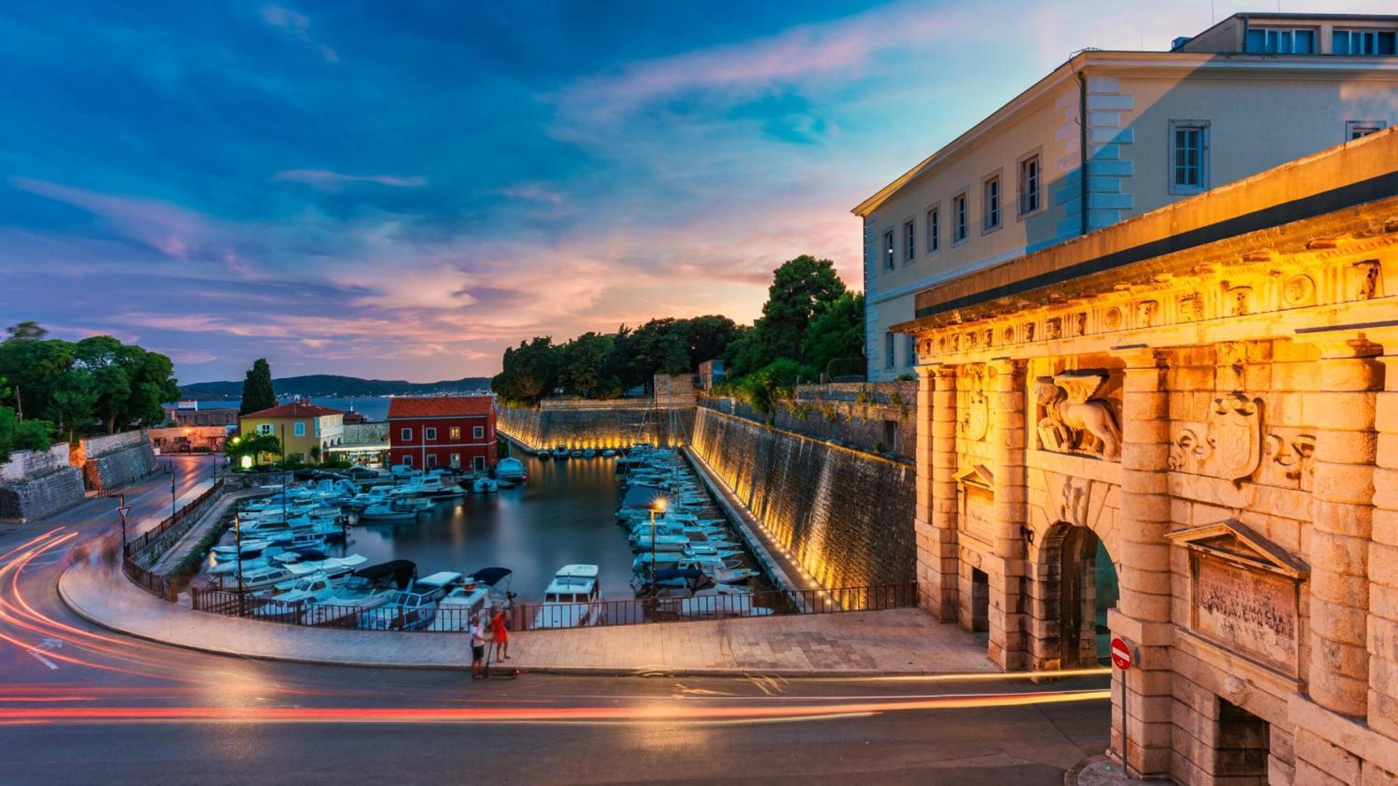 Apartment Oris, Private Parking, Garden Zadar Exterior photo